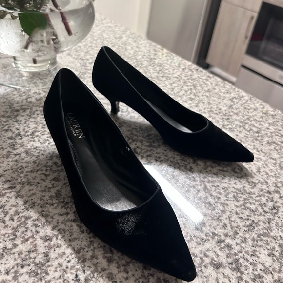 LAUREN RALPH LAUREN POINTY TOE PUMPS - Picture 5 of 7